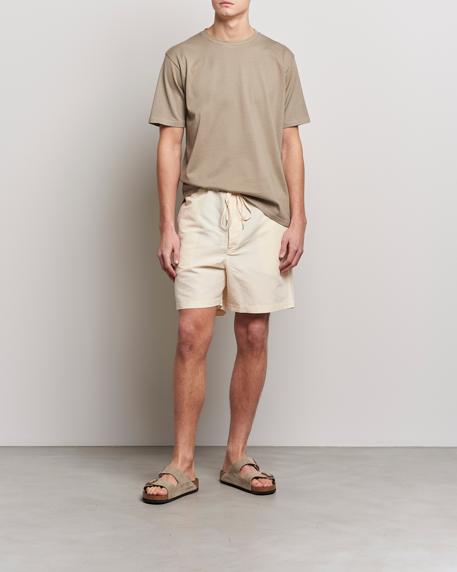 Hombres | Pantalones cortos | Auralee | Finx Linen Easy Shorts Ecru