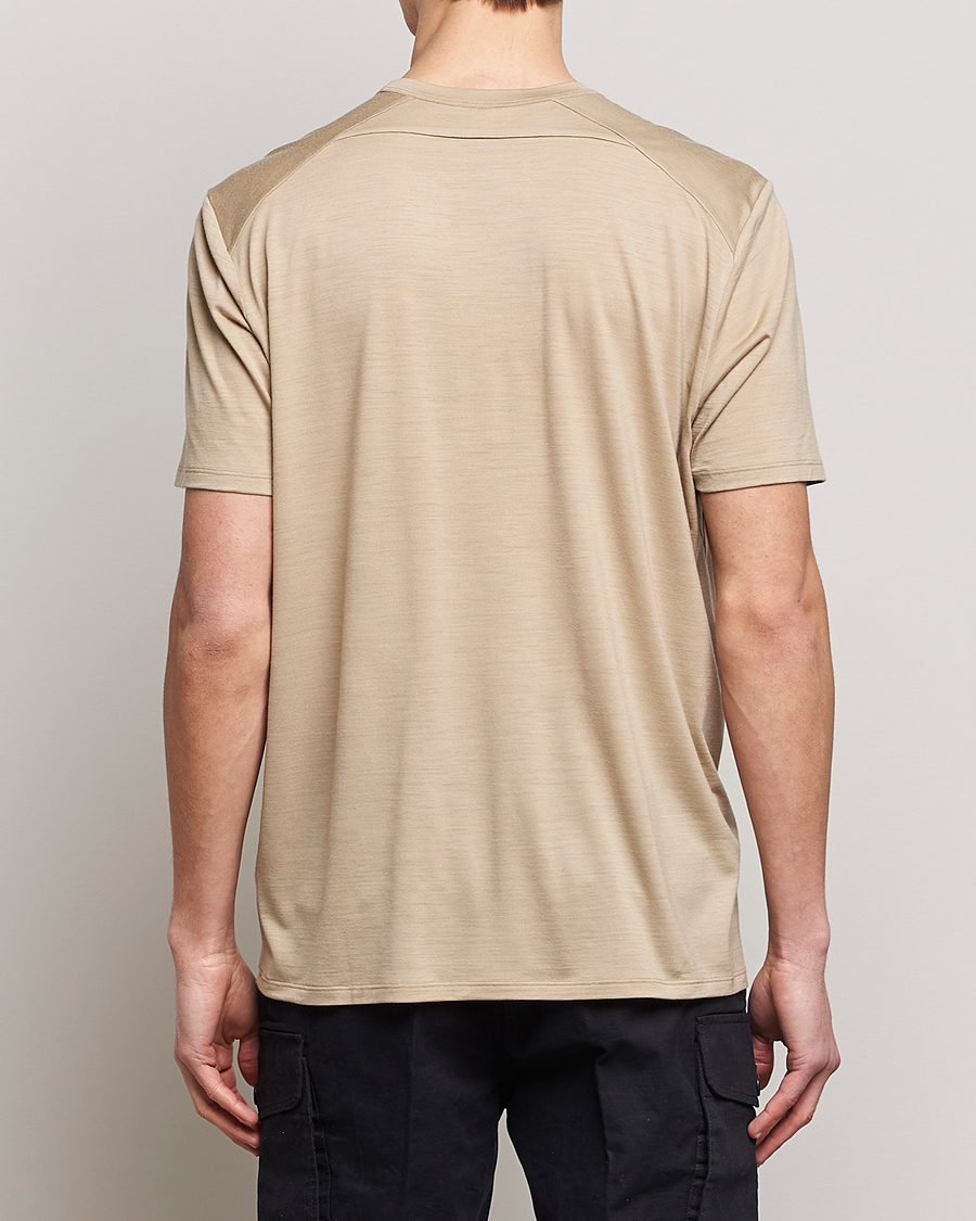 Hombres | Camisetas | Arc'teryx Veilance | Frame Short Sleeve T-Shirt Dark Wicker