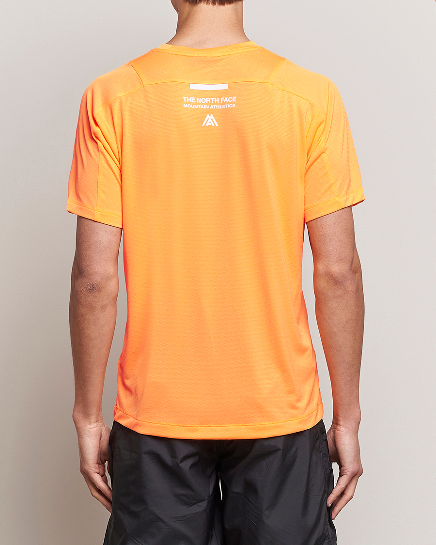 Hombres | Camisetas | The North Face | Mountain Athletics T-Shirt Vitamin C