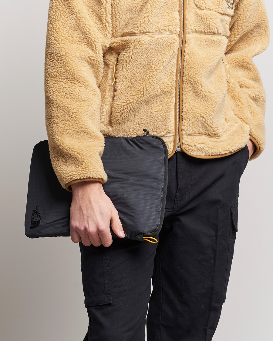 Hombres | The North Face Flyweight Laptop Sleeve Black | The North Face | Flyweight Laptop Sleeve Black