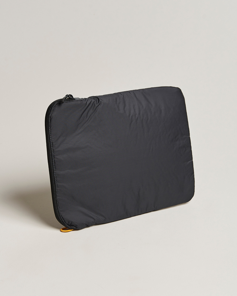 Hombres | The North Face Flyweight Laptop Sleeve Black | The North Face | Flyweight Laptop Sleeve Black