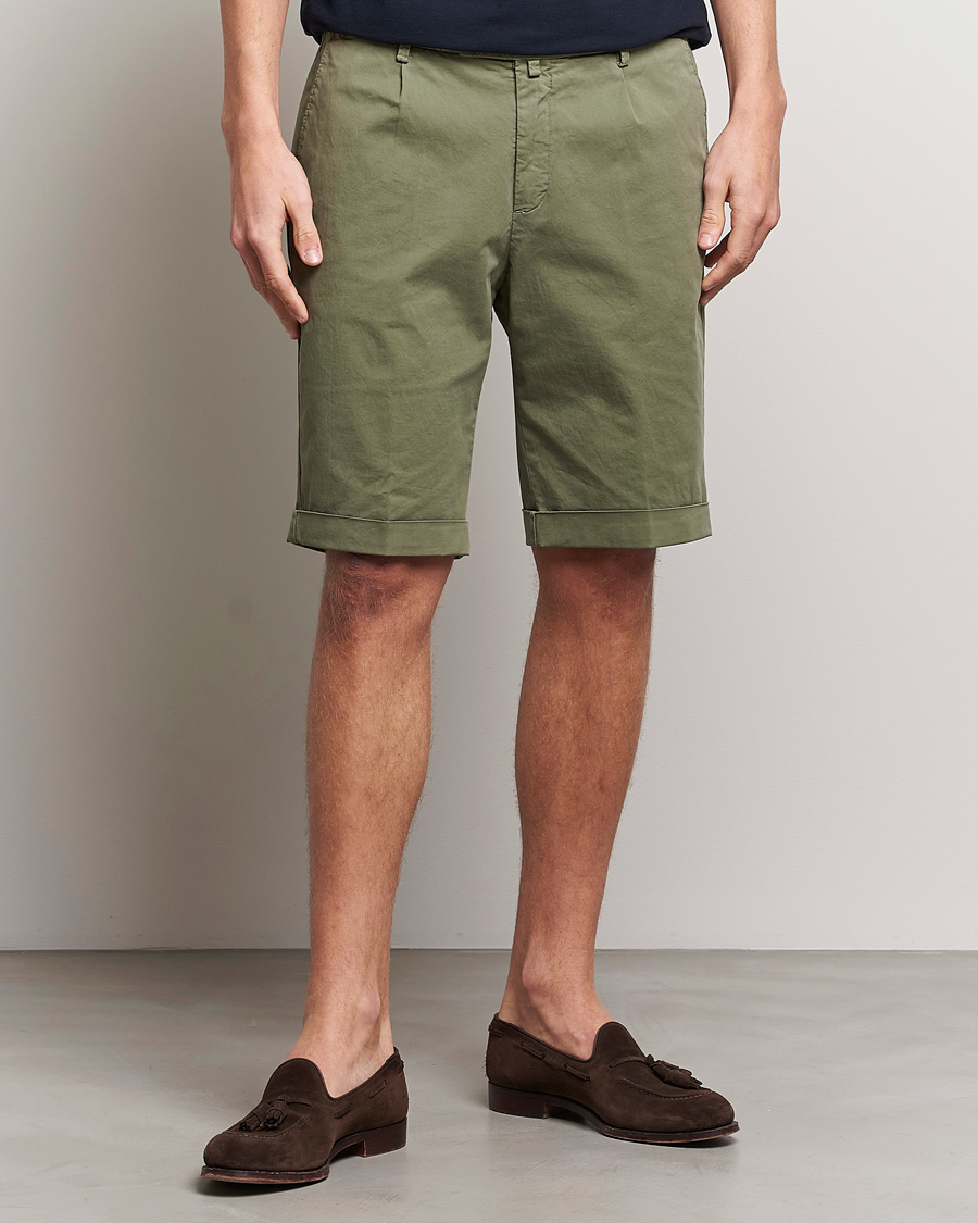 Hombres | Pantalones cortos | Briglia 1949 | Pleated Cotton Shorts Olive
