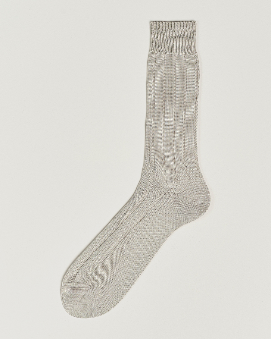 Hombres | Ropa interior y calcetines | Bresciani | Wide Ribbed Cotton Socks Off White