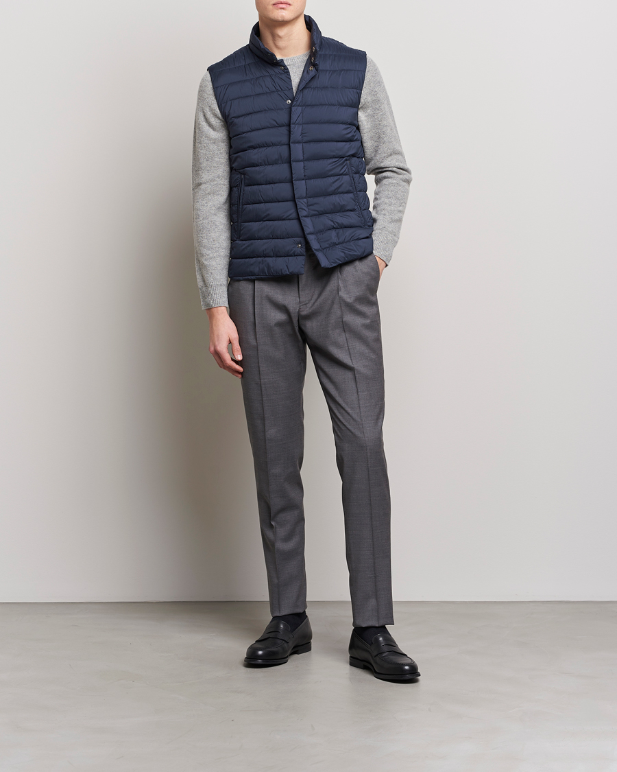 Hombres | Chalecos | Herno | Nuage Matt Nylon Vest Navy