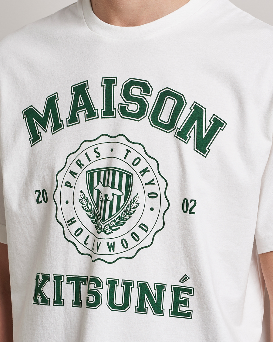 Hombres | Camisetas | Maison Kitsuné | Varsity Comfort Tee Off White