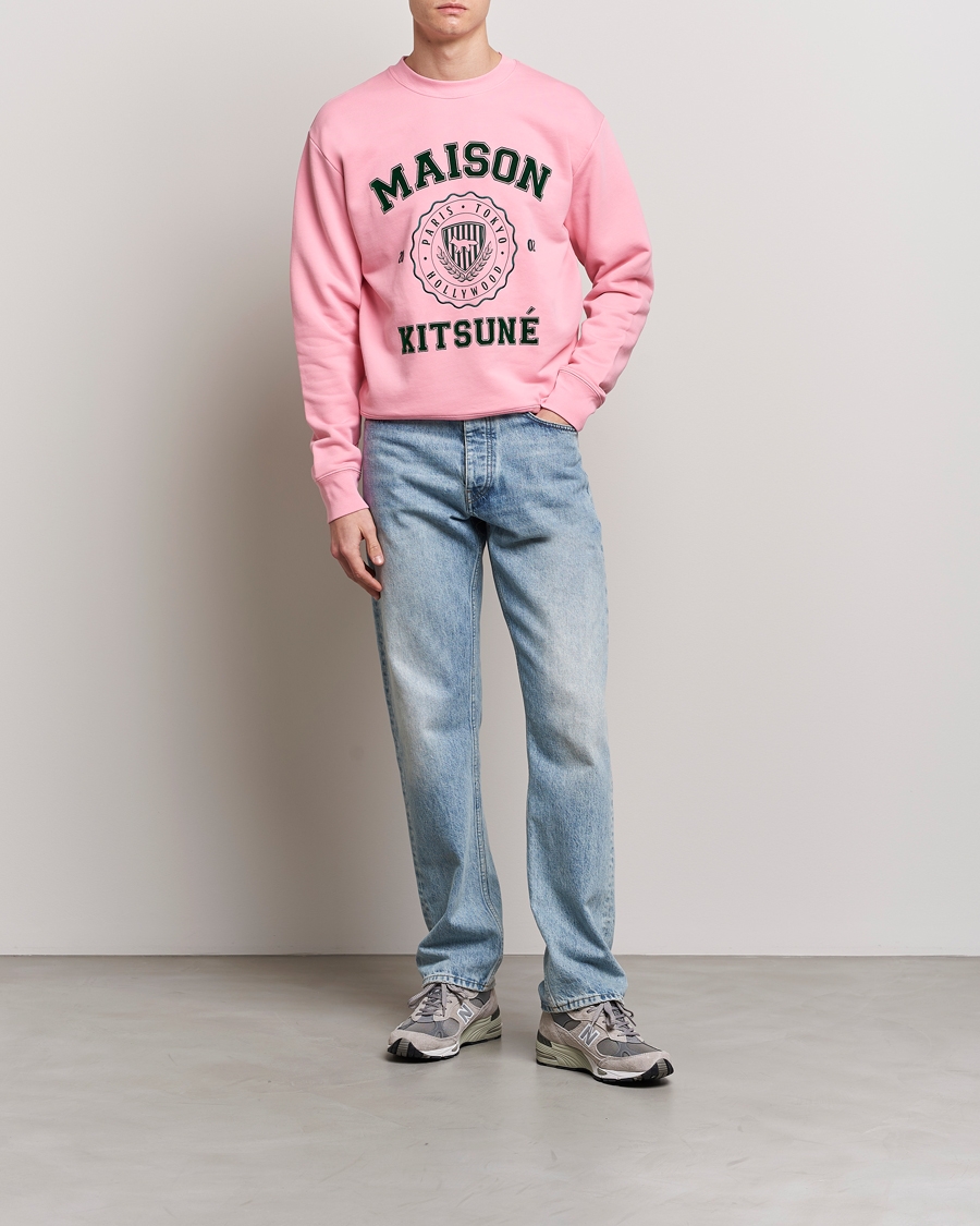 Hombres | Jerséis y prendas de punto | Maison Kitsuné | Varsity Comfort Sweatshirt Strawberry