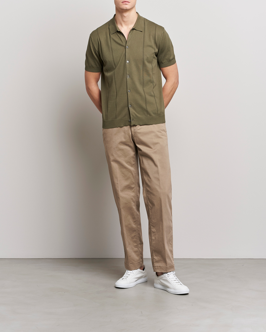 Hombres | Polos | Baracuta | Horatio Cotton Garment Dyed Knitted Polo Shirt Olive