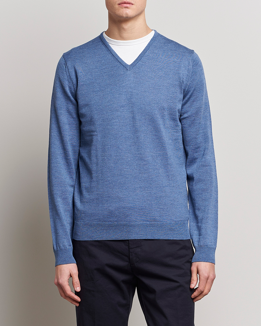 Hombres | Jerséis y prendas de punto | Stenströms | Merino Patch V-Neck Light Blue/Blue