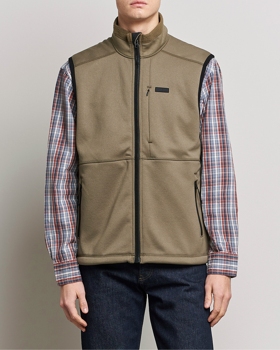 Hombres | Chalecos | Filson | Granite Ridge Fleece Vest Field Olive