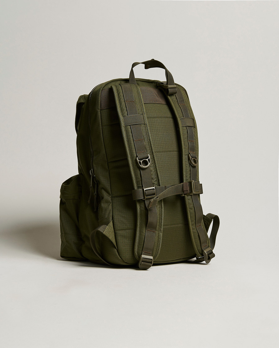 Hombres |  | Filson | Ripstop Nylon Backpack Surplus Green