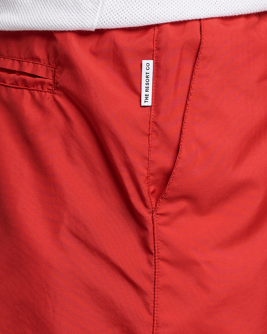 Hombres | Bañadores | The Resort Co | Classic Swimshorts Ruby Red