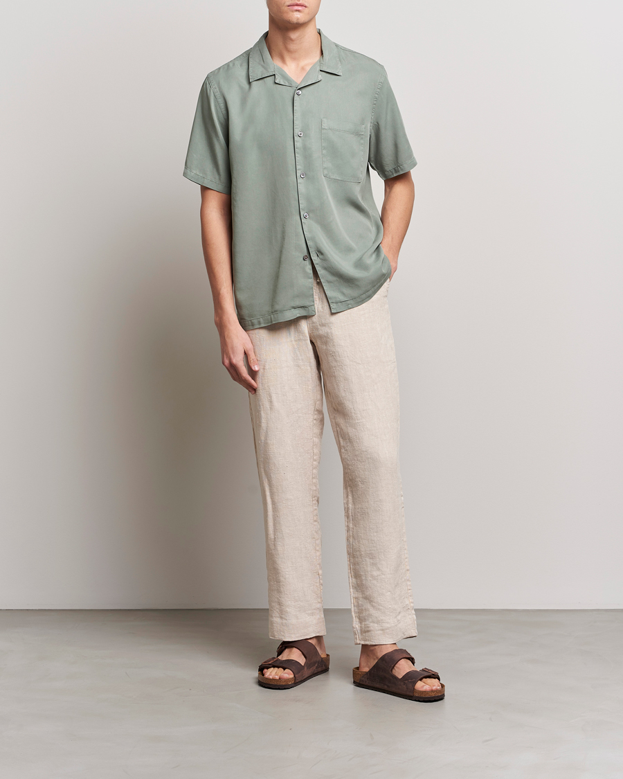 Hombres | Camisas | A Day's March | Yamu Short Sleeve Tencel Shirt Dusty Green