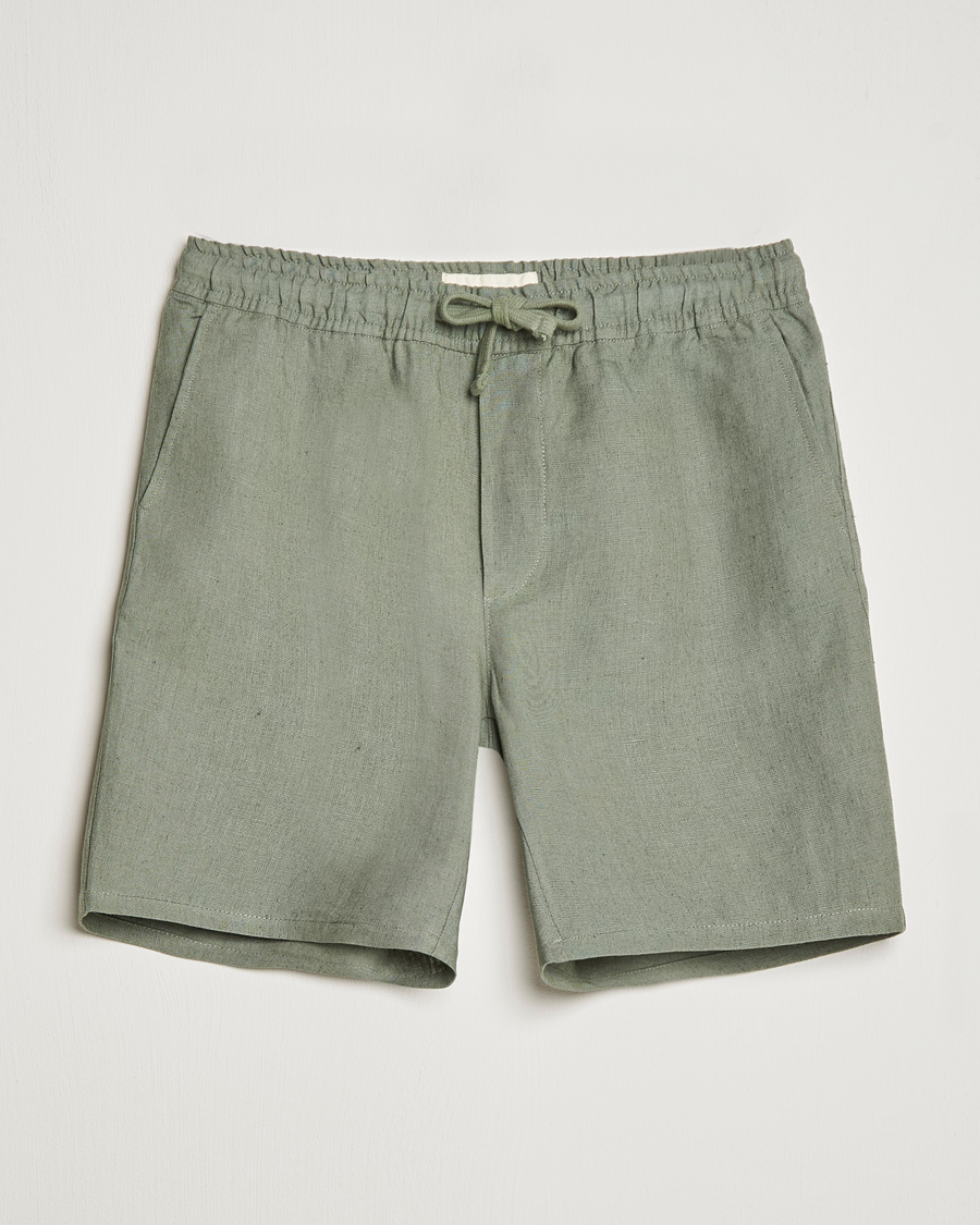 Hombres | Pantalones cortos | A Day's March | Ipu Drawstring Linen Shorts Dusty Green
