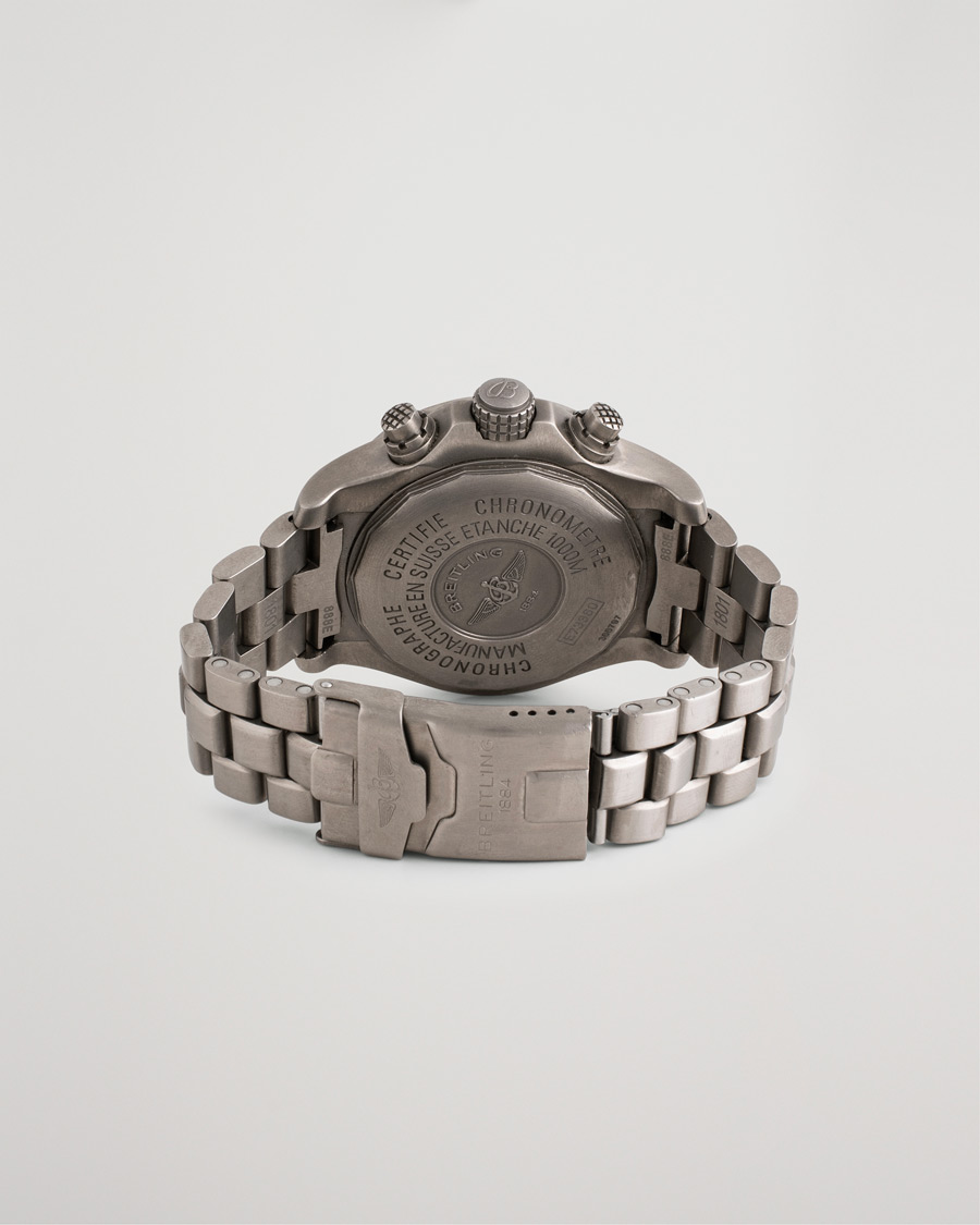 Hombres | Pre-Owned & Vintage Watches | Breitling Pre-Owned | AvengerM1 E73360 Titan Blue