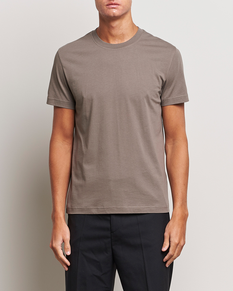 Hombres | Camisetas | Tiger of Sweden | Dillan Crew Neck T-Shirt Dark Stone