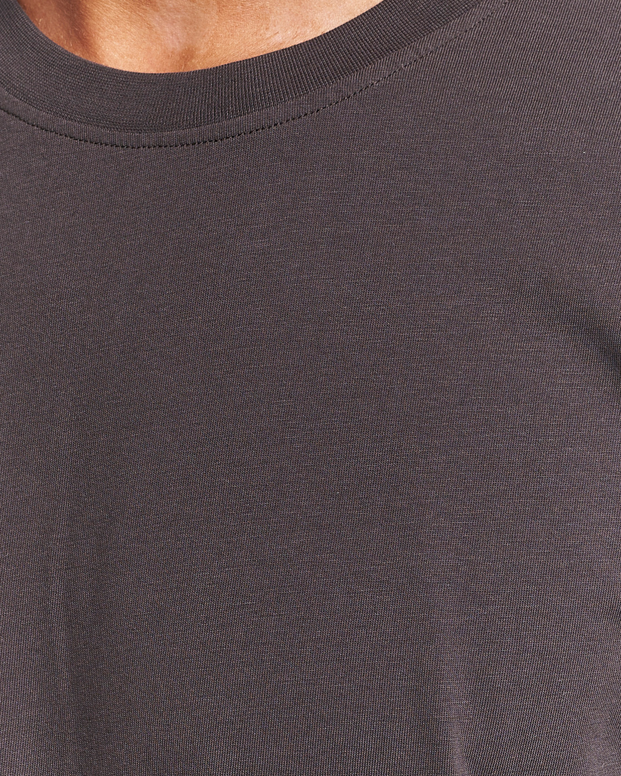 Hombres | Camisetas | Tiger of Sweden | Dillan Crew Neck T-Shirt Coffee