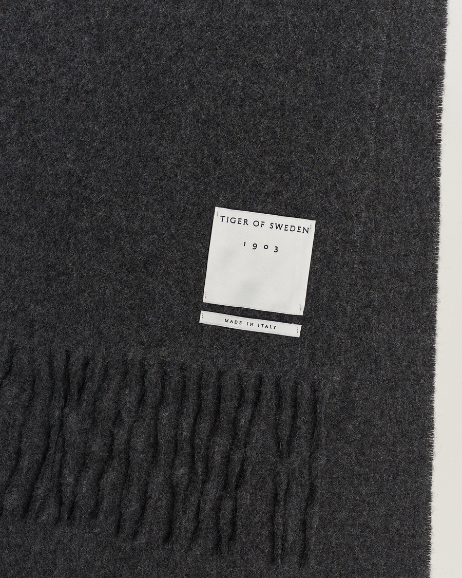 Hombres | Tiger of Sweden Sylan Wool Scarf Grey Melange | Tiger of Sweden | Sylan Wool Scarf Grey Melange