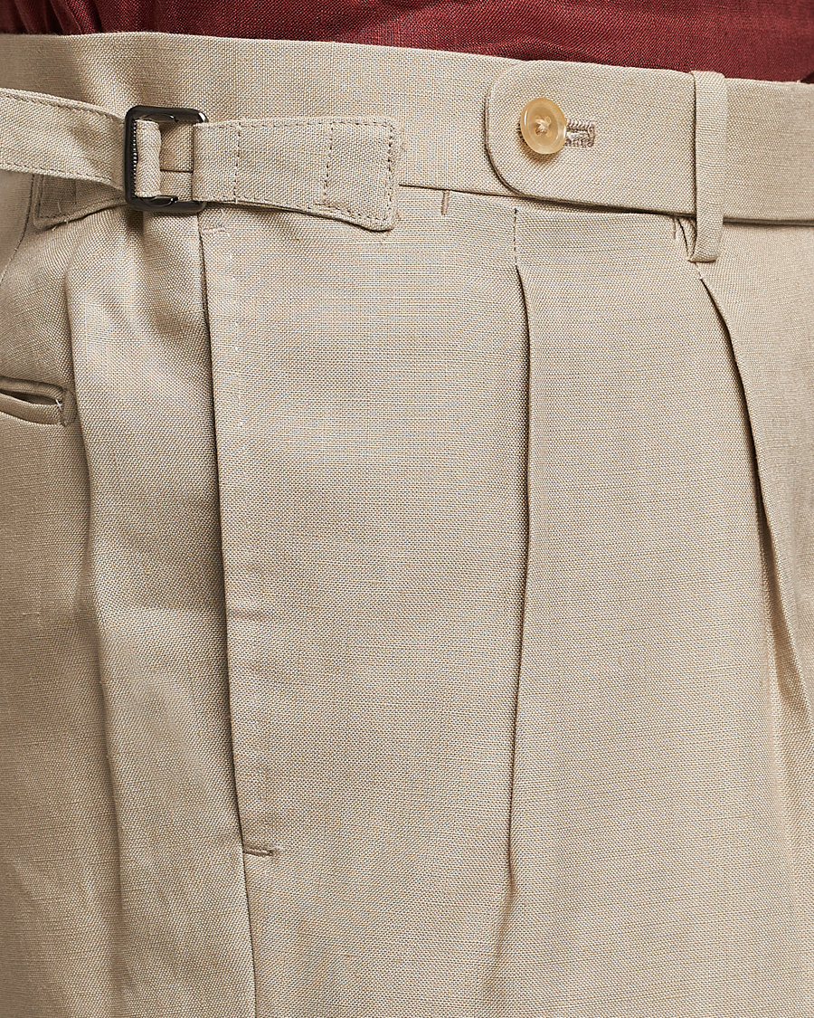 Hombres | Pantalones | Beams F | Pleated Linen Trousers Beige