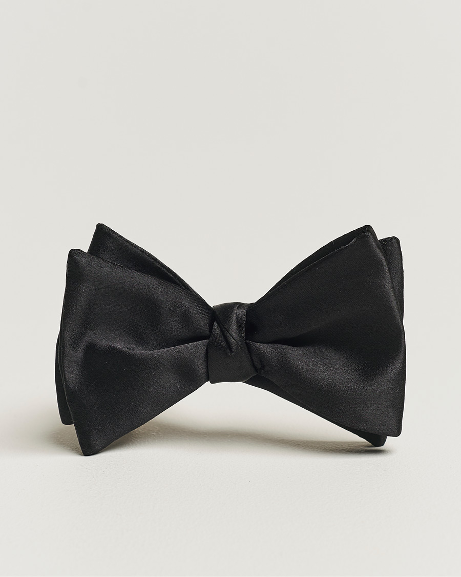 Hombres | Eton Self-Tie Silk Bow Tie Black | Eton | Self-Tie Silk Bow Tie Black