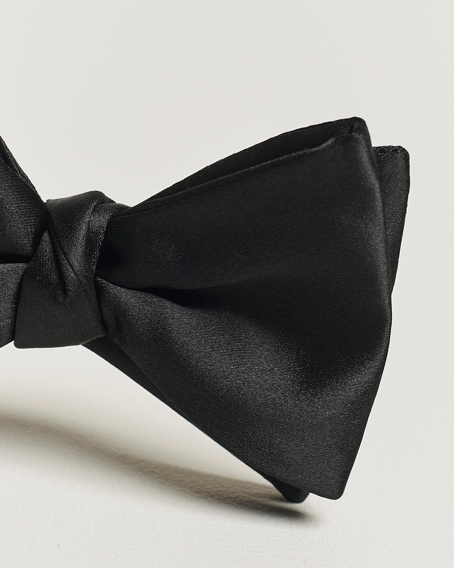 Hombres | Eton Self-Tie Silk Bow Tie Black | Eton | Self-Tie Silk Bow Tie Black