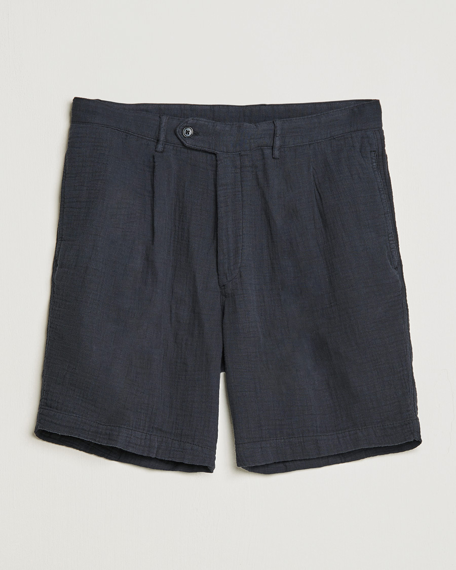 Hombres | Pantalones cortos | Oscar Jacobson | Tanker Pleated Crepe Cotton Shorts Navy
