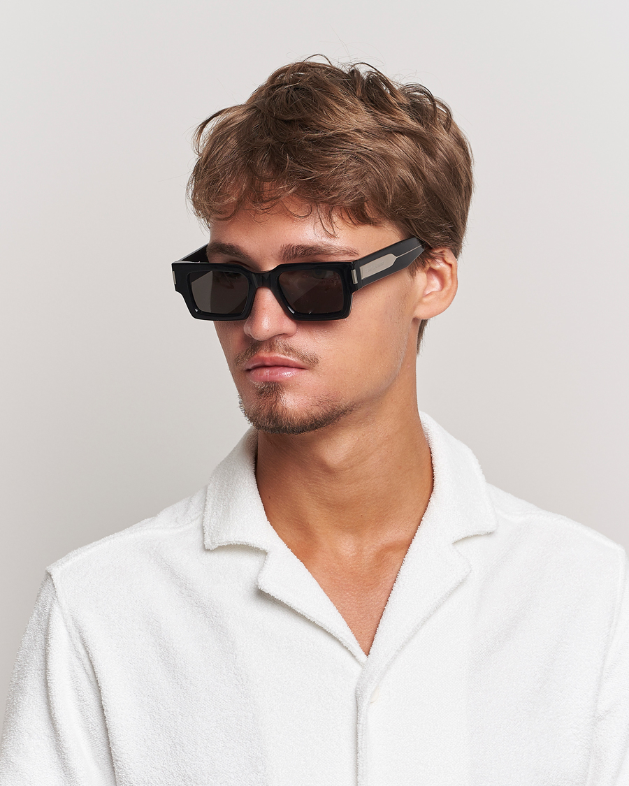 Hombres | Gafas de sol cuadradas | Saint Laurent | SL 572 Sunglasses Black/Crystal