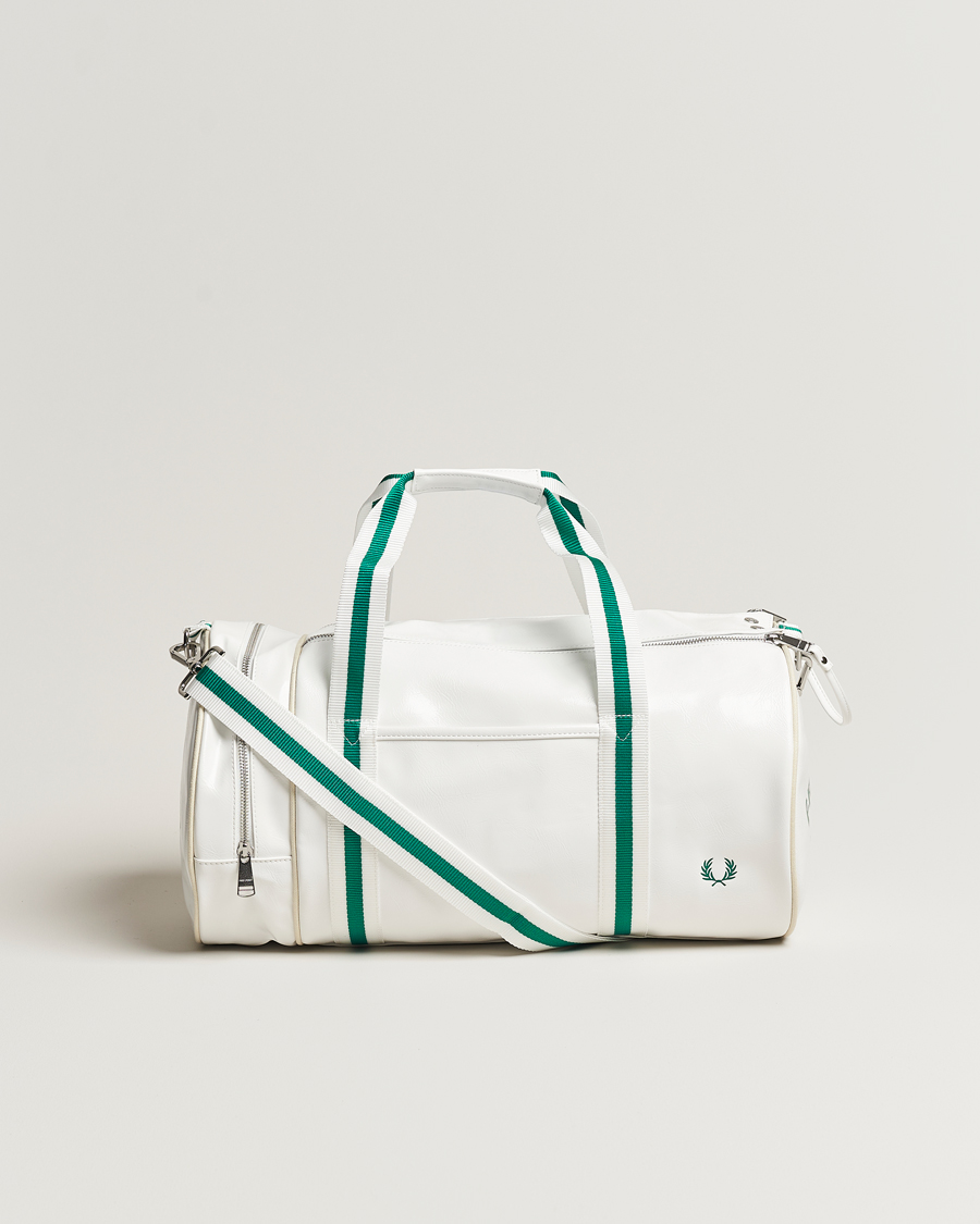 Hombres | Fred Perry Classic Barrel Bag Snow White | Fred Perry | Classic Barrel Bag Snow White