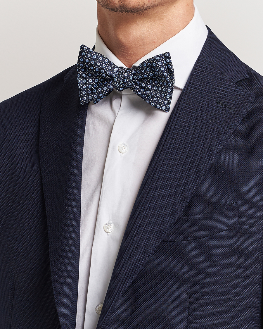 Hombres | E. Marinella Printed Silk Bow Tie Navy | E. Marinella | Printed Silk Bow Tie Navy