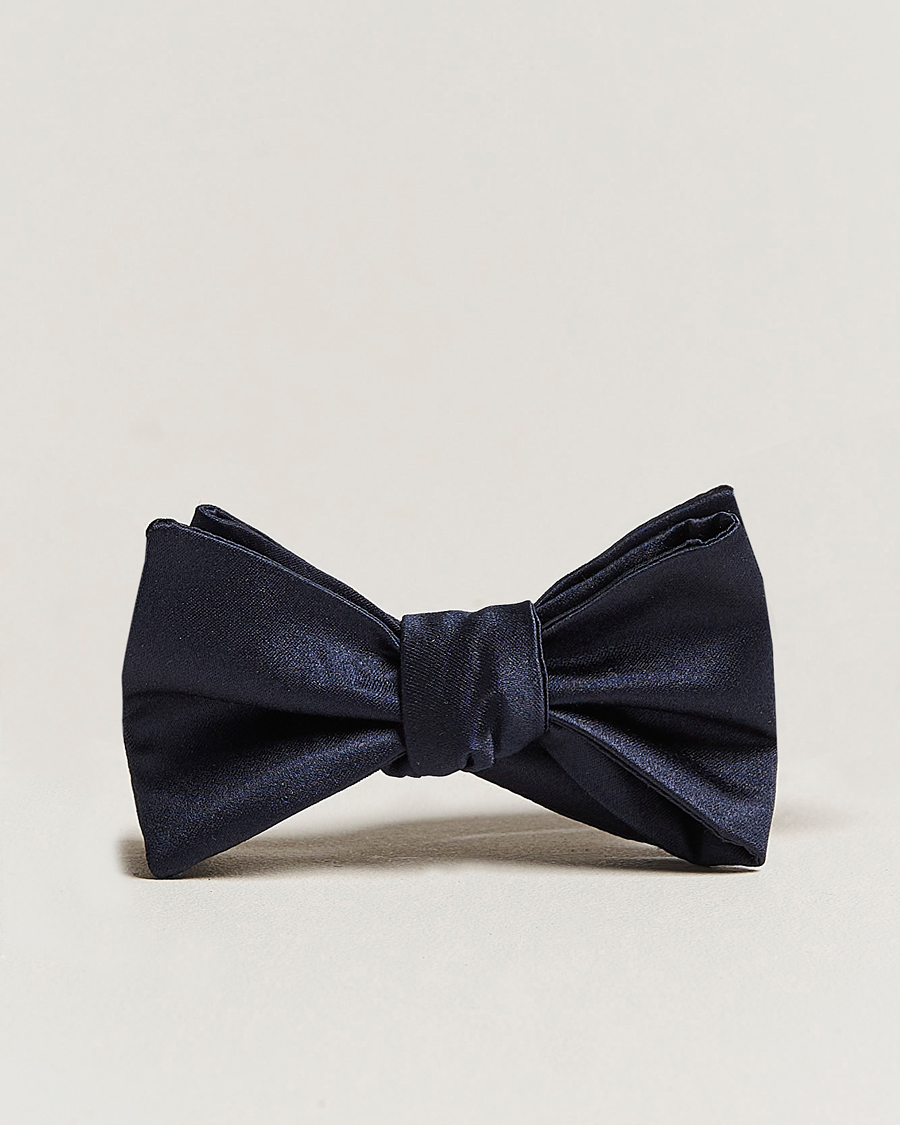 Hombres | E. Marinella Silk Bow Tie Navy Satin | E. Marinella | Silk Bow Tie Navy Satin