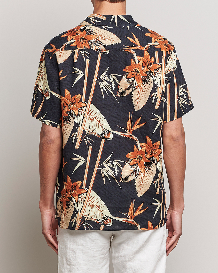Hombres | Camisas | J.Lindeberg | Elio Tropical Print Short Sleeve Shirt Navy