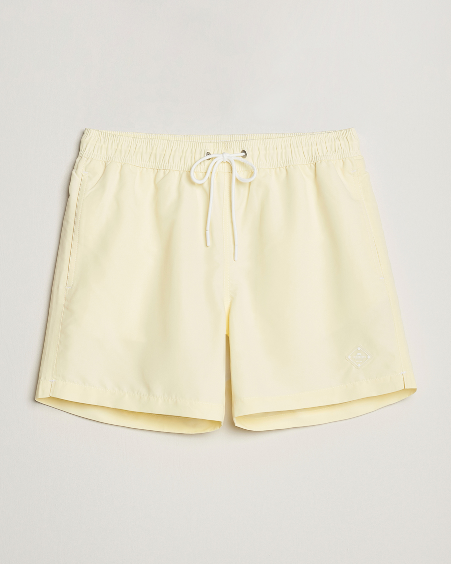 Hombres | Bañadores | J.Lindeberg | Banks Solid Swimshorts Pear Sorbet