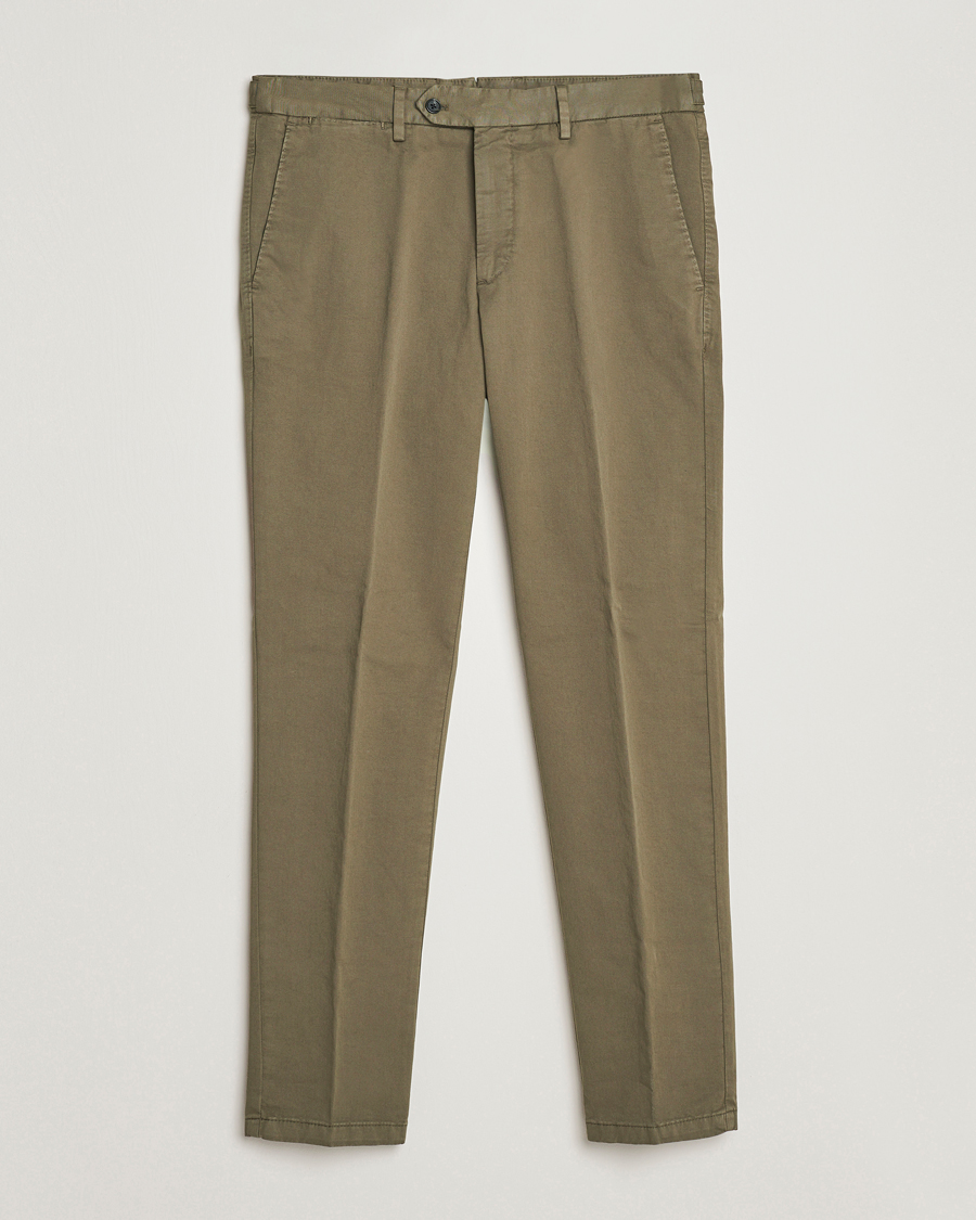 Hombres | Pantalones | Oscar Jacobson | Danwick Cotton Trousers Olive