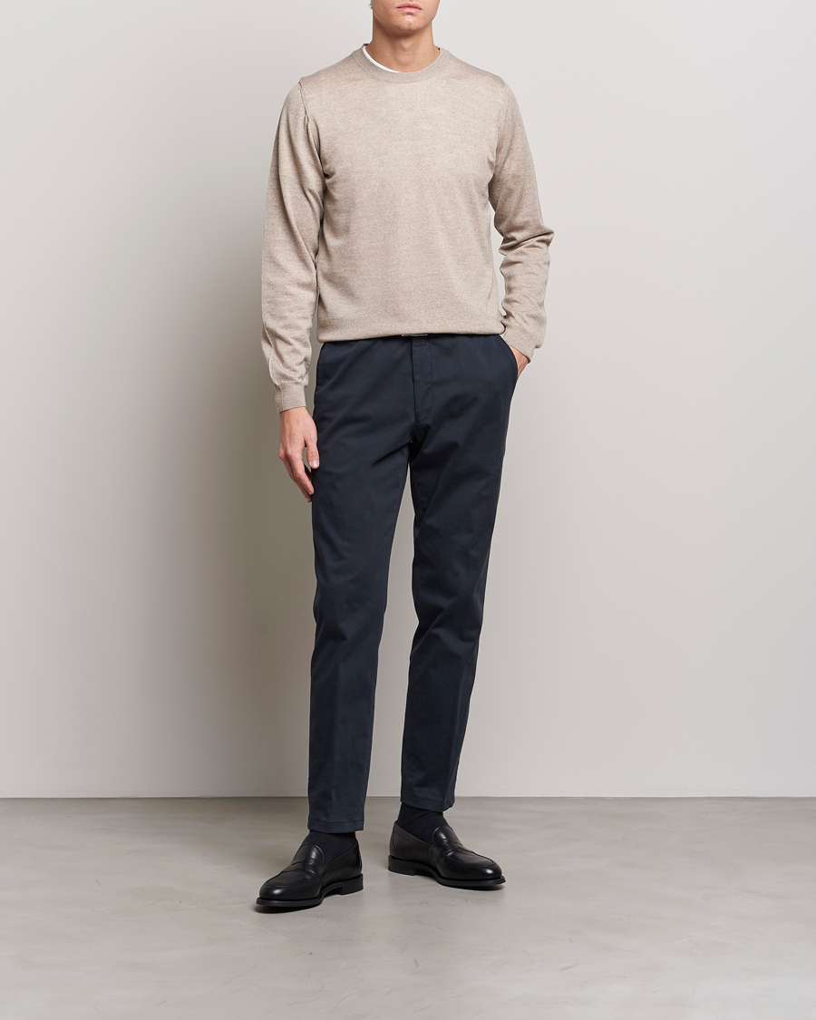 Hombres | Jerséis y prendas de punto | Oscar Jacobson | Custer Merino Wool Roundneck Beige