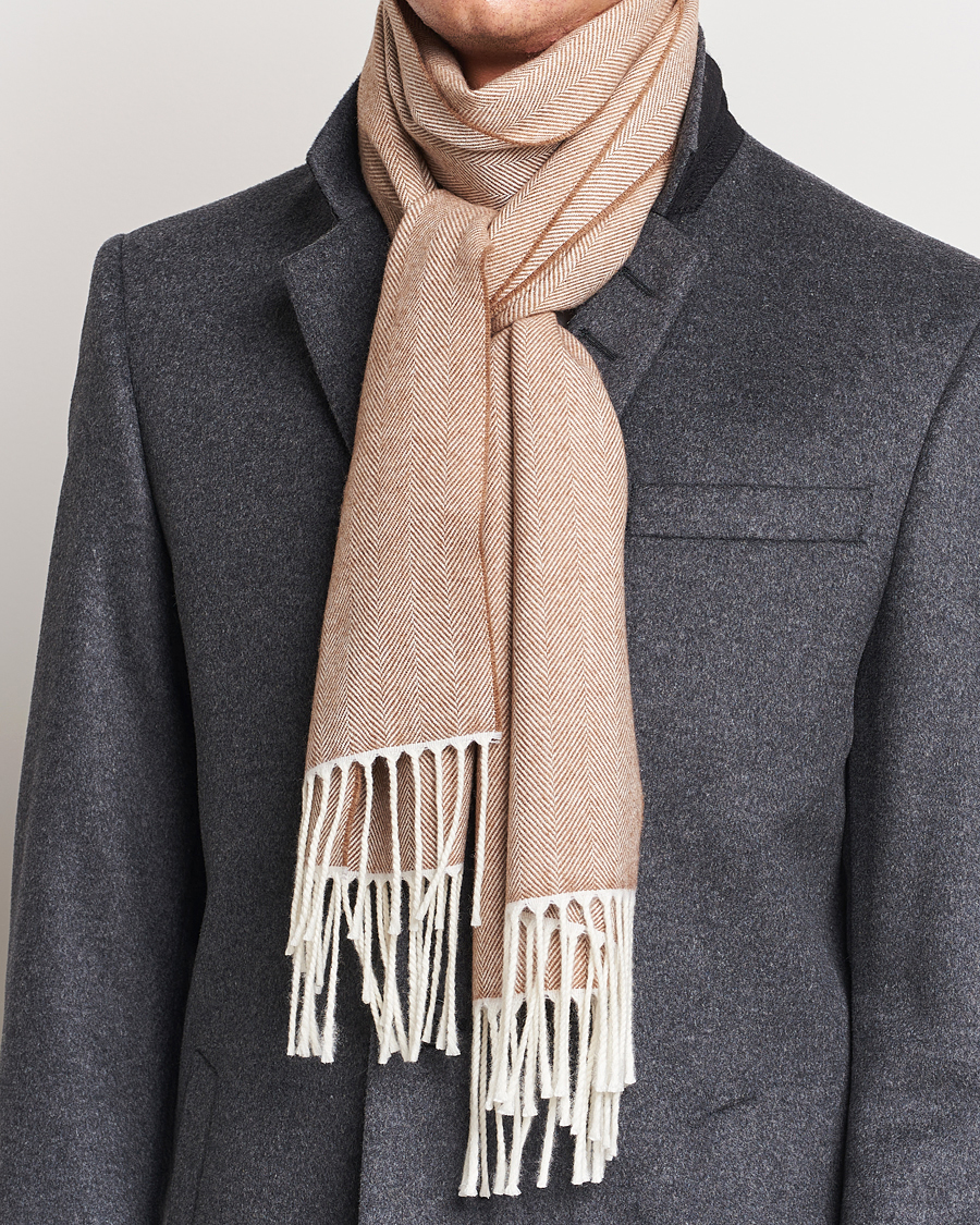 Hombres | Canali Herringbone Wool Scarf Beige | Canali | Herringbone Wool Scarf Beige