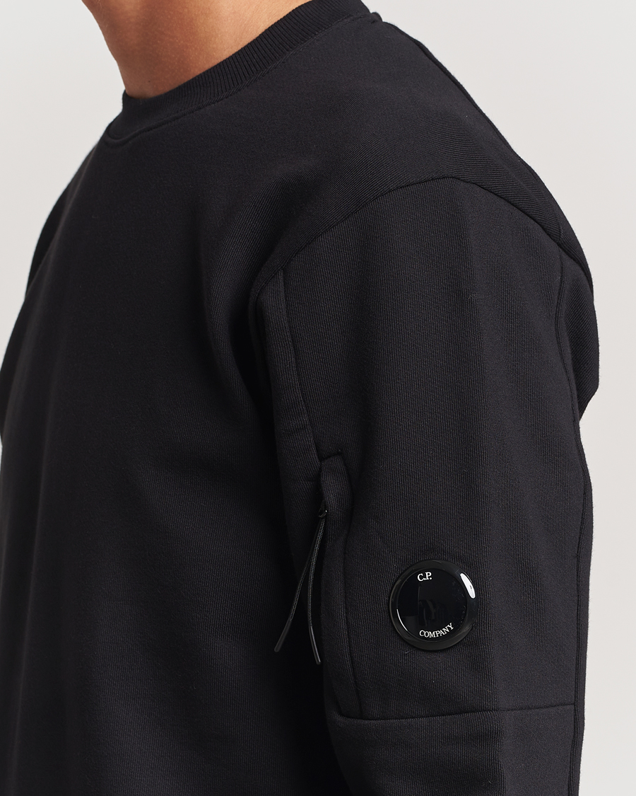 Hombres | Jerséis y prendas de punto | C.P. Company | Diagonal Raised Fleece Lens Sweatshirt Black