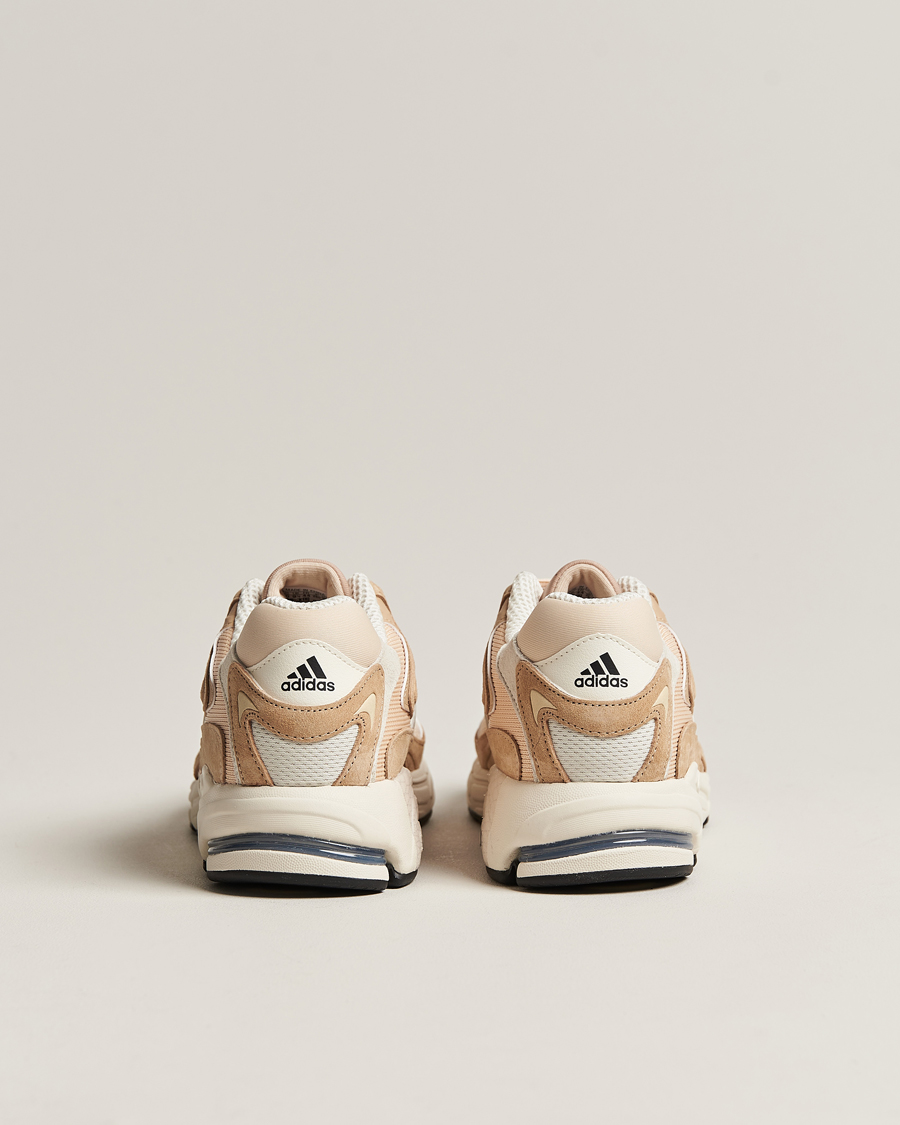 Hombres | adidas Originals Response CL Sneaker Sand/White | adidas Originals | Response CL Sneaker Sand/White