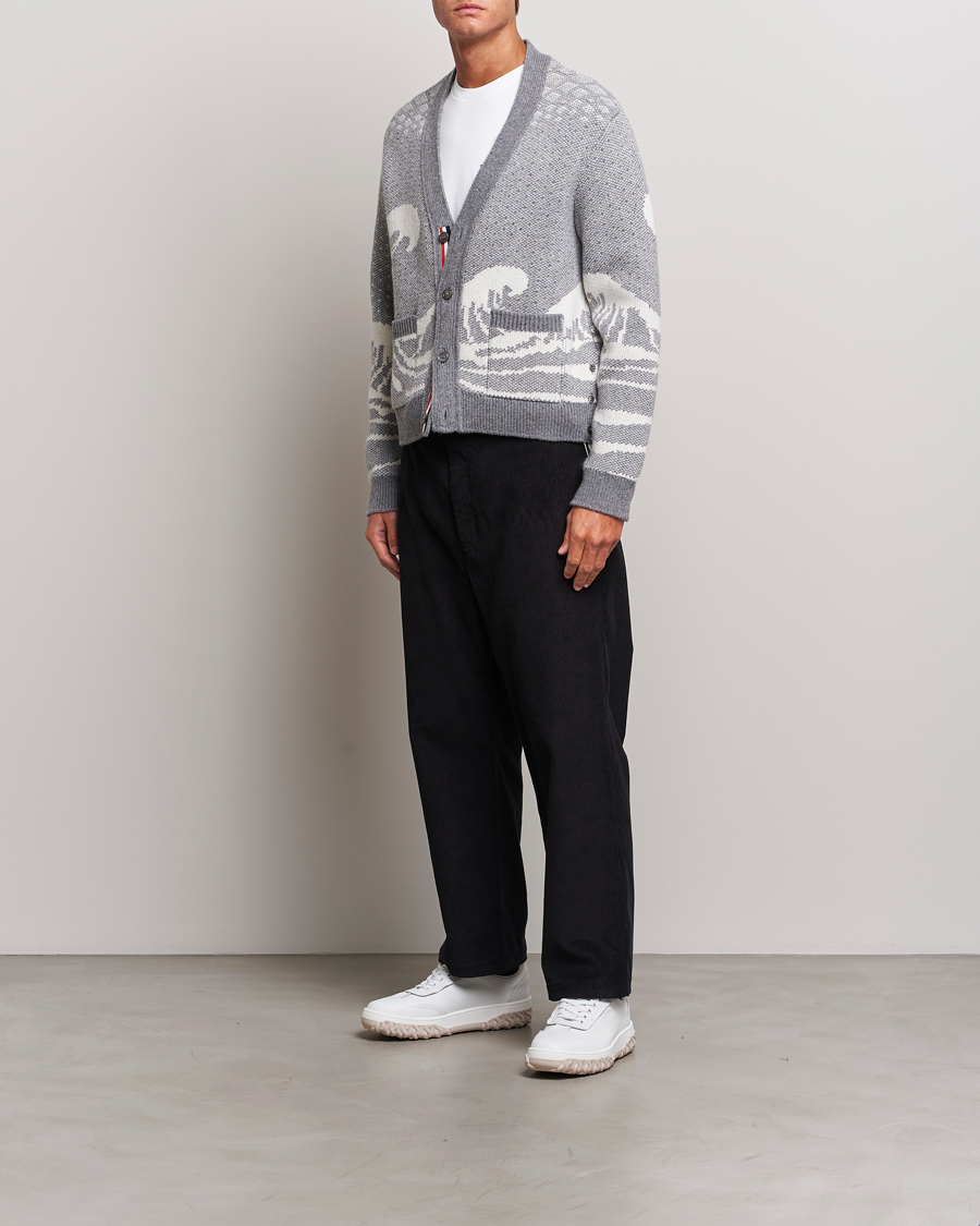 Hombres | Pantalones | Thom Browne | Straight Cropped Corduroy Trousers Black
