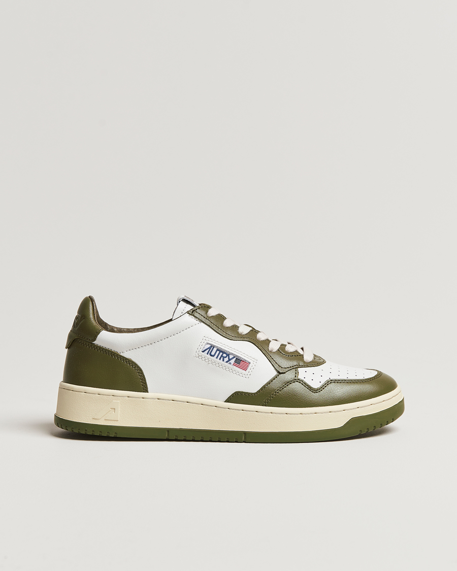 Hombres | Autry Medalist Low Bicolor Leather Sneaker Military Olive | Autry | Medalist Low Bicolor Leather Sneaker Military Olive