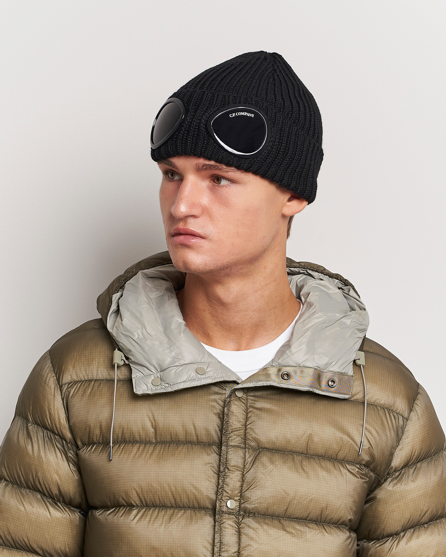 Hombres | C.P. Company Knitted Merino Goggle Beanie Black | C.P. Company | Knitted Merino Goggle Beanie Black