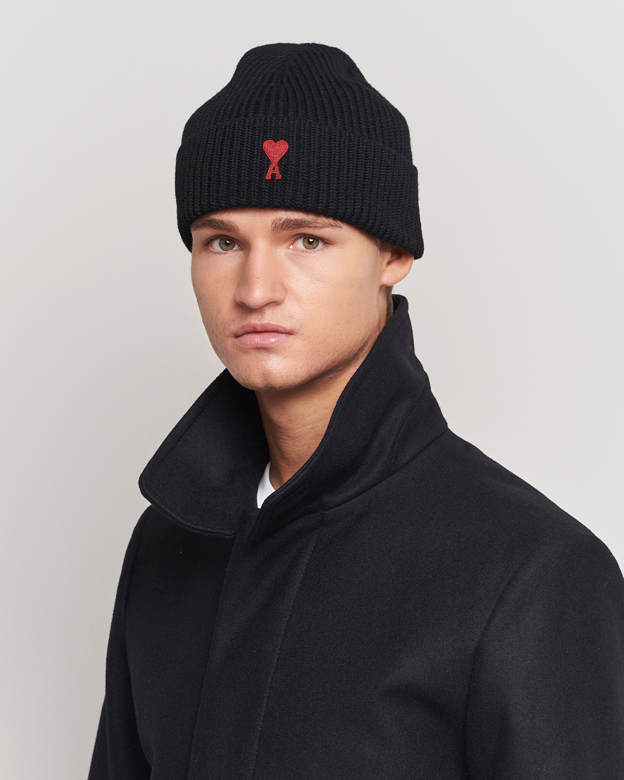Hombres | AMI Heart Logo Beanie Black | AMI | Heart Logo Beanie Black