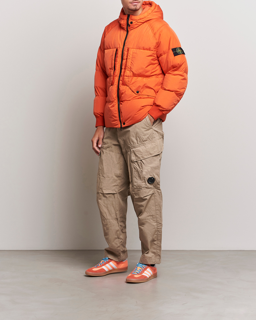 Hombres | Abrigos y chaquetas | Stone Island | Garment Dyed  Recycled Nylon Down Jacket Orange Red