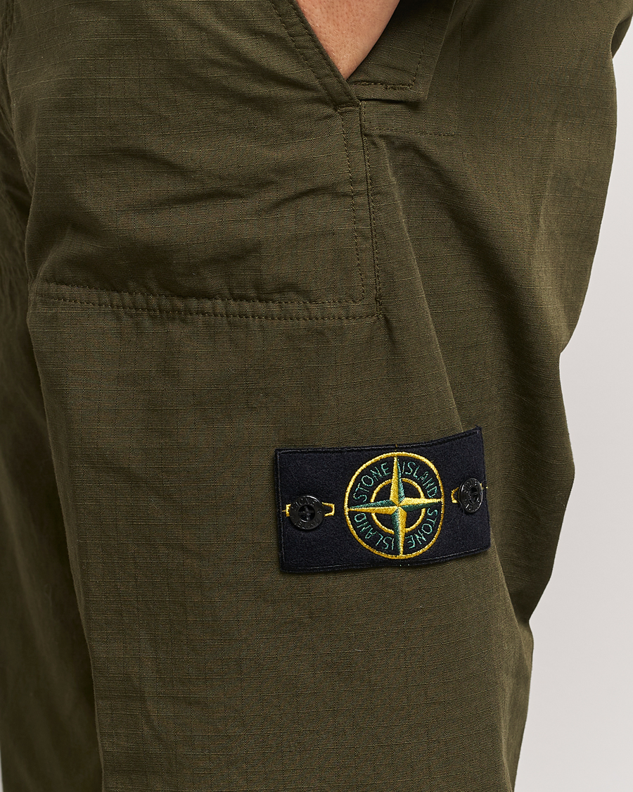 Hombres | Pantalones | Stone Island | Garment Dyed Ripstop Trousers Olive