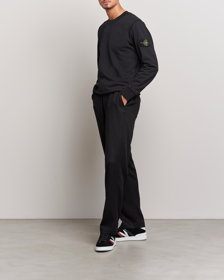 Hombres | Jerséis y prendas de punto | Stone Island | Garment Dyed Fleece Sweatshirt Black