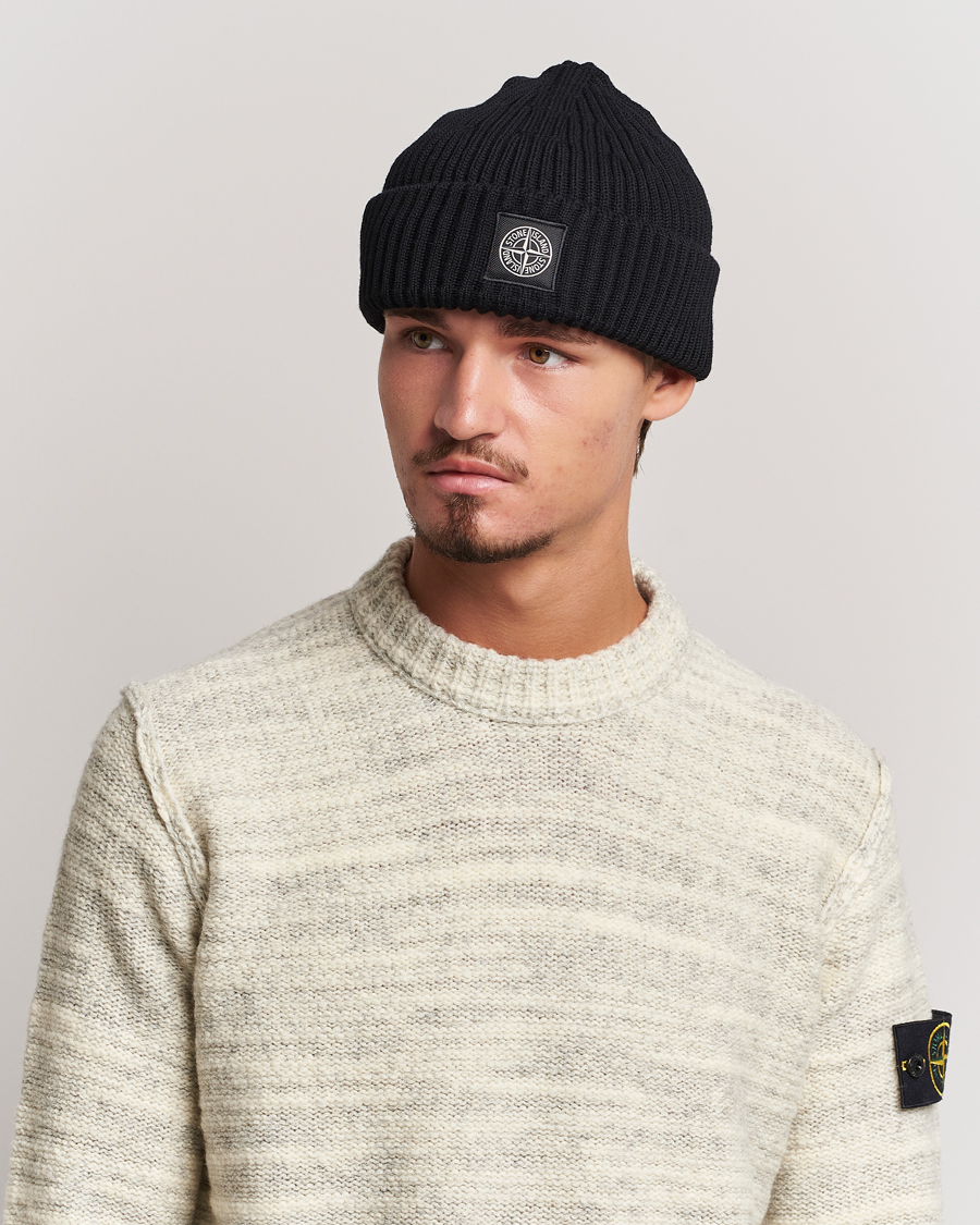 Hombres | Stone Island Full Rib Wool Beanie Black | Stone Island | Full Rib Wool Beanie Black
