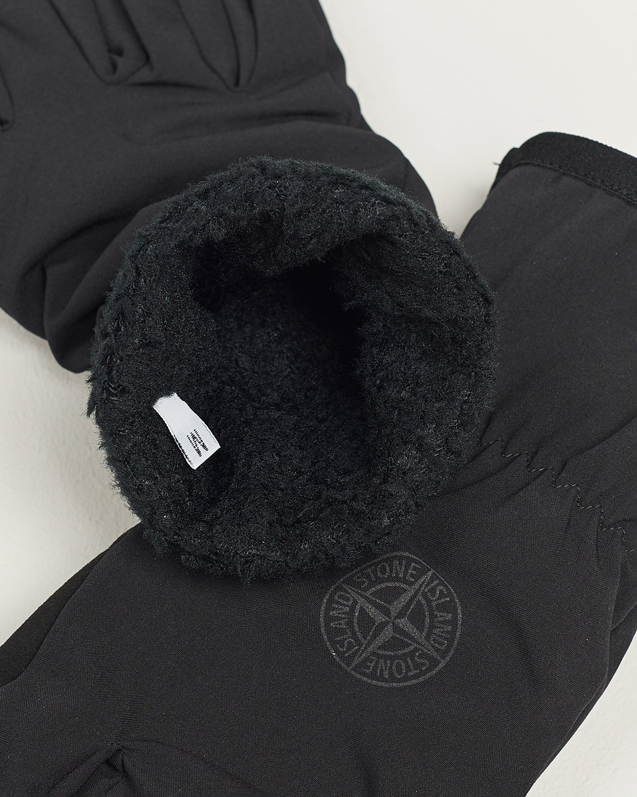Hombres | Stone Island Soft Shell-R_e Recycled Gloves Black | Stone Island | Soft Shell-R_e Recycled Gloves Black