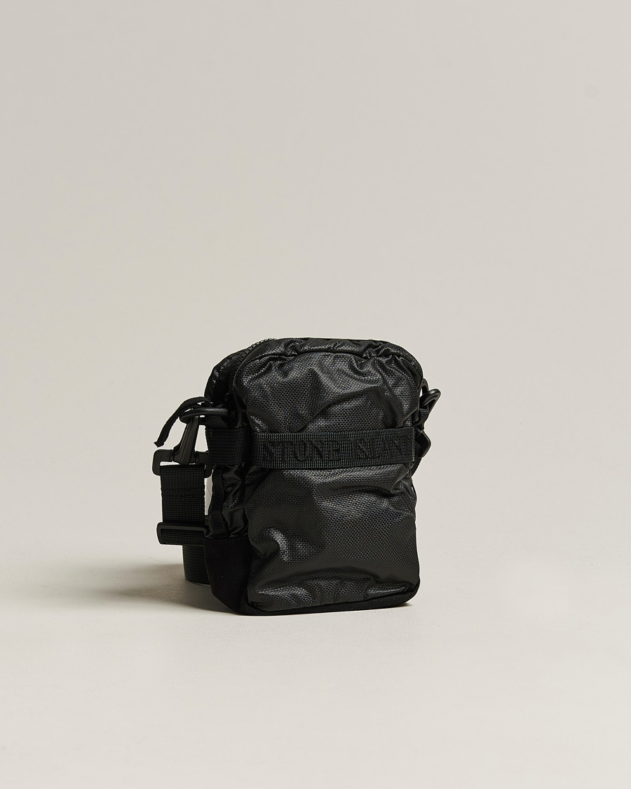 Hombres | Stone Island Garment Dyed Mussola Gommata Canvas Shoulder Bag Black | Stone Island | Garment Dyed Mussola Gommata Canvas Shoulder Bag Black