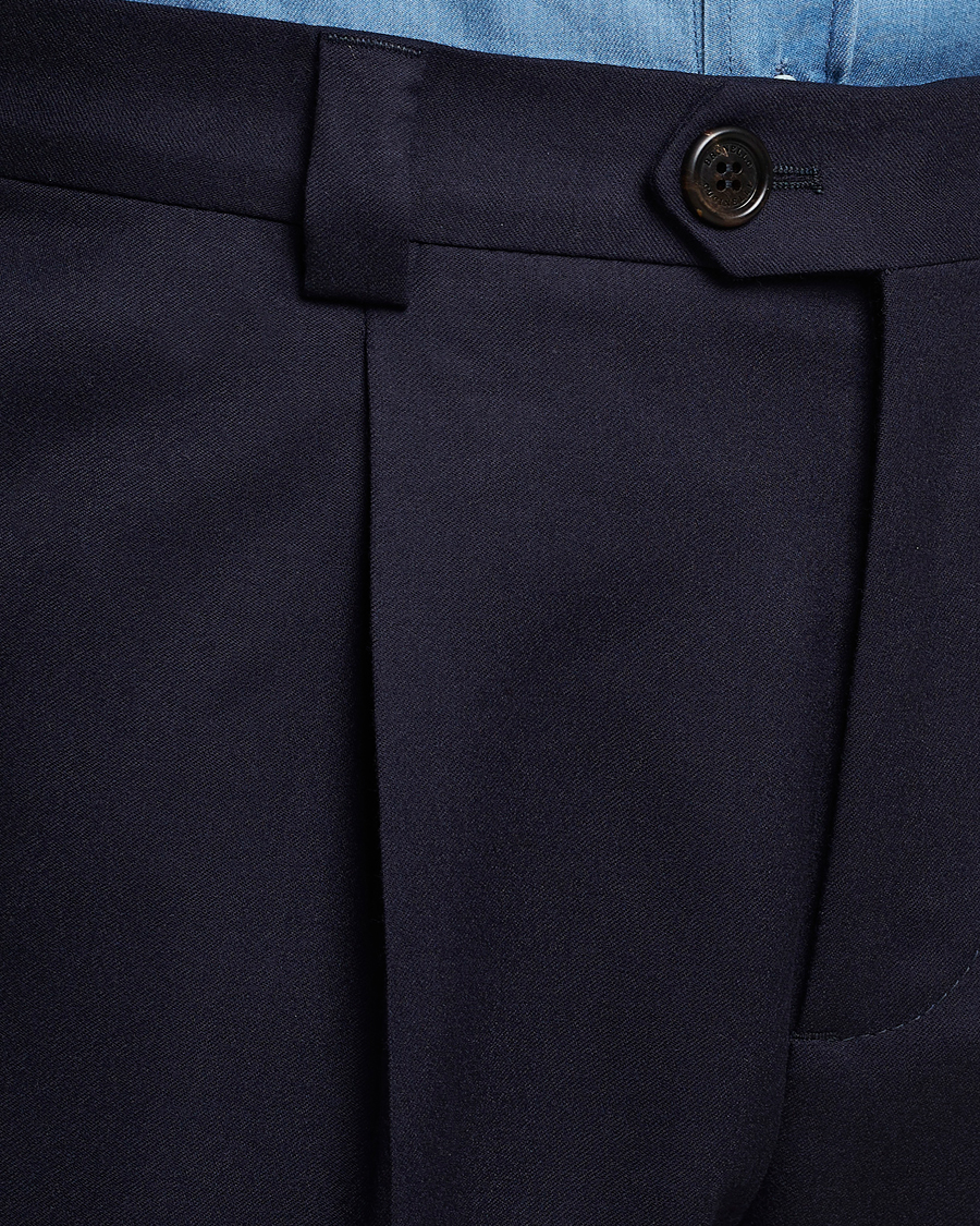 Hombres | Pantalones | Brunello Cucinelli | Slim Fit Pleated Flannel Trousers Navy