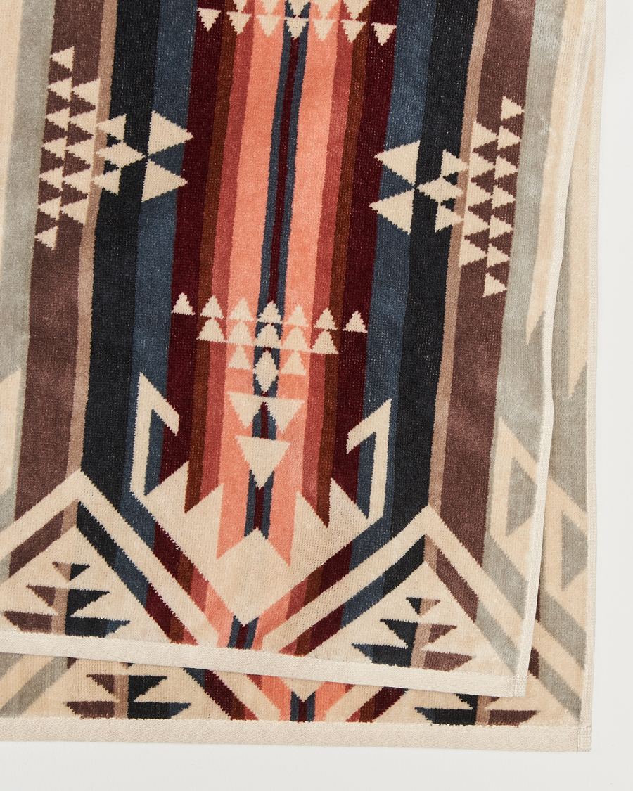 Hombres | Pendleton Oversized Jacquard Spa Towel White Sands | Pendleton | Oversized Jacquard Spa Towel White Sands