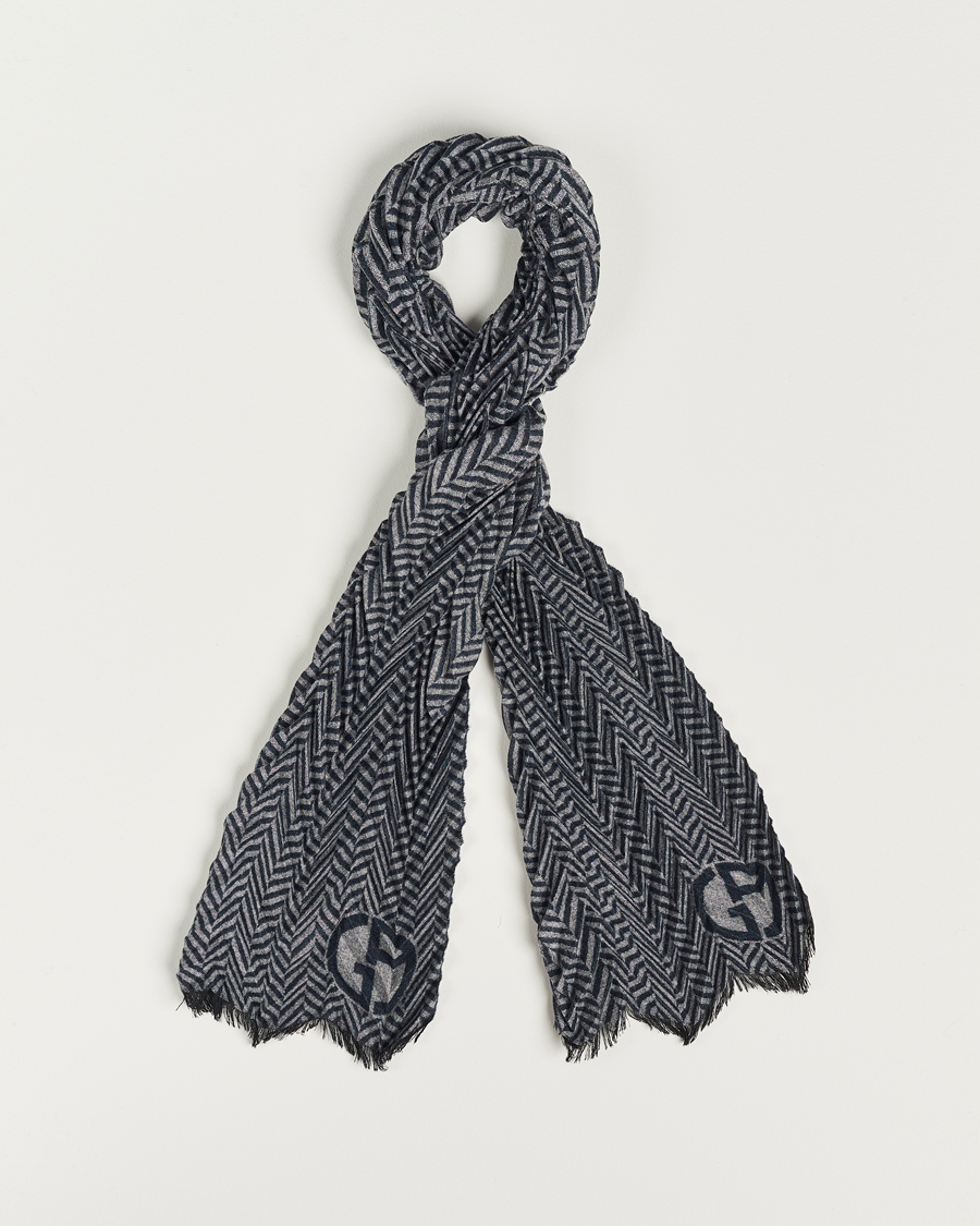 Hombres | Giorgio Armani Cashmere Chevron Scarf Navy/Grey | Giorgio Armani | Cashmere Chevron Scarf Navy/Grey