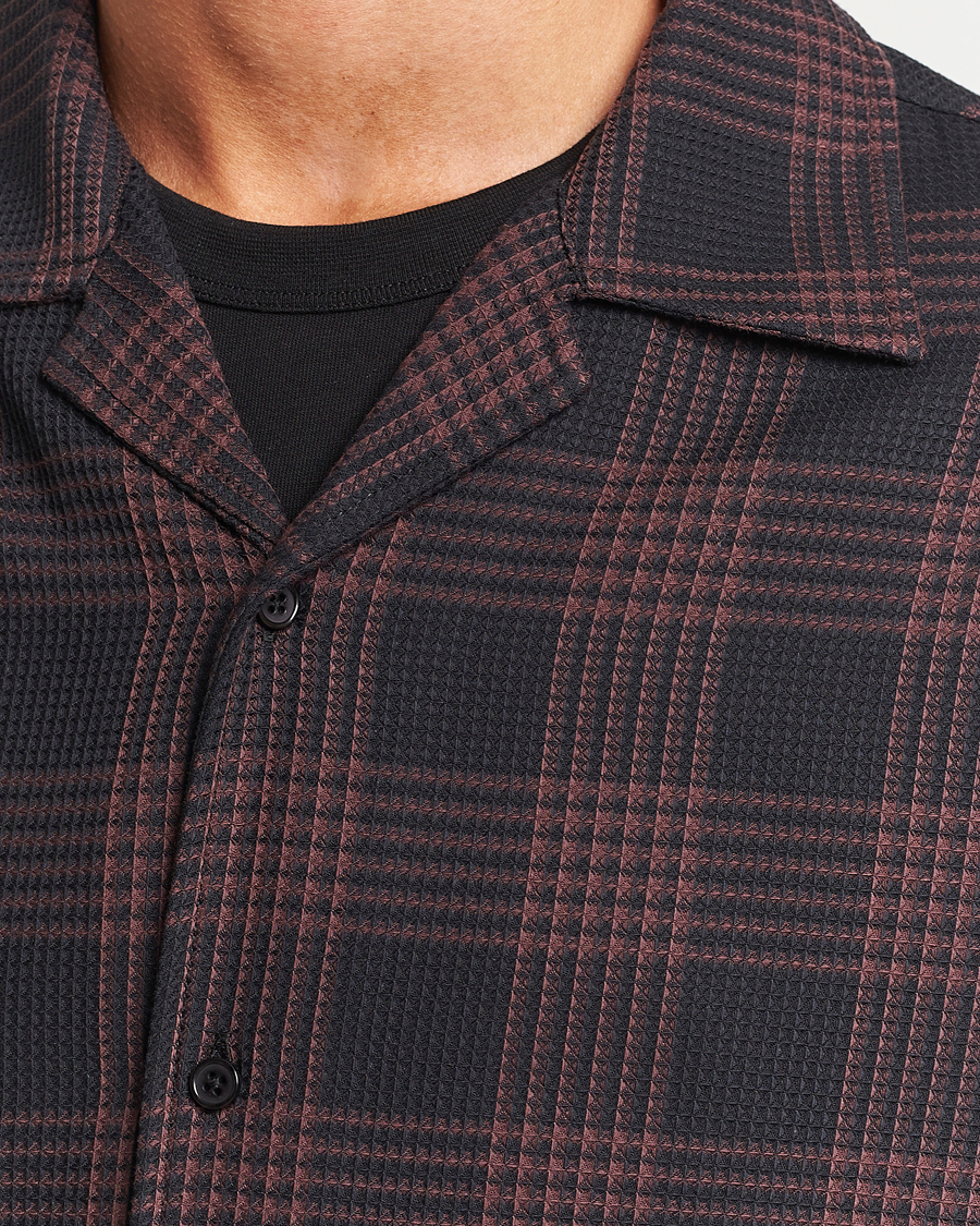 Hombres | Camisas | Filippa K | Waffle Checked Resort Shirt Dark Chocolate/Black